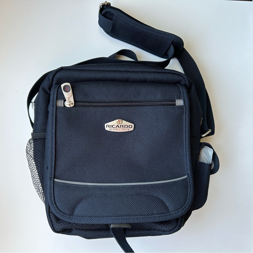 Messenger luggage bag, Ricardo Beverly Hills